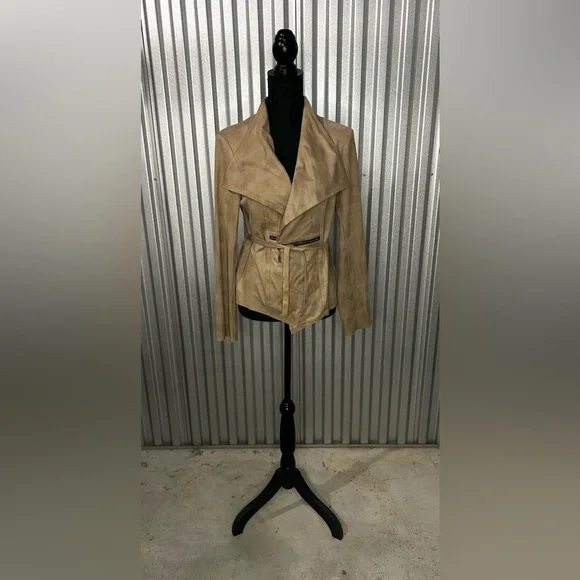 Women’s Joseph Ribkoff Tan Long Sleeve Wrap Faux Leather Jacket Designer Size 12 - Picture 2 of 6